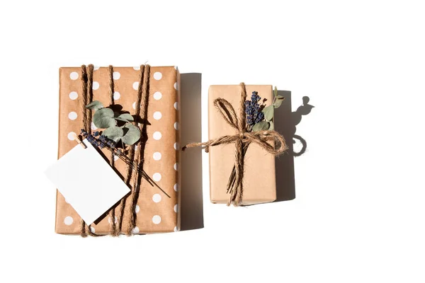 Set Handmade Gifts Kraft Paper Tied Wide Twine Decorated Dry — Foto Stock