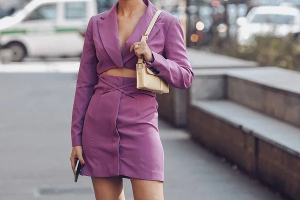 Milan Italy February 2022 Crop Anonymous Female Purple Outfit High Royaltyfria Stockfoton