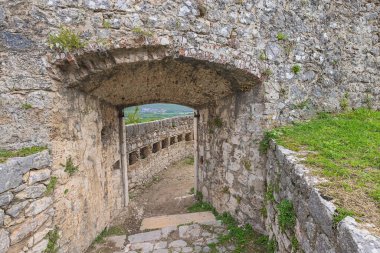 A passage through the wall of the Knin Fortress to leave the northern part of the fortress