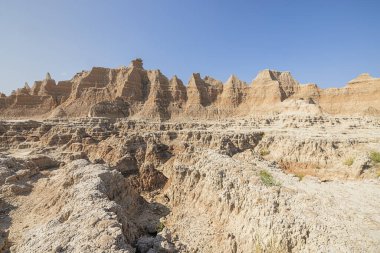 Çorak Topraklar Ulusal Parkı 'ndaki Kapı Yolu' nun etrafındaki vadiler ve tepeler