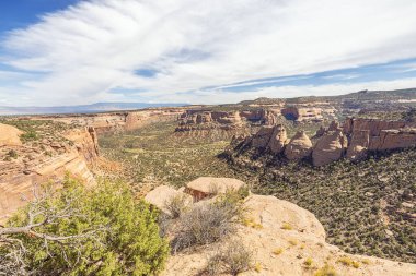 Colorado Ulusal Anıtı 'ndaki Kola Fırınları' nın manzarası.