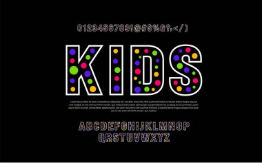 Modern yaratıcı, soyut dijital gökkuşağı renk çizgisi ve nokta alfabe yazı tipi tasarım şablonu seti. Asgari kentsel spor modası fütüristik geometrik teknoloji Trendi tarzı veya çocuk logosu tipografisi.