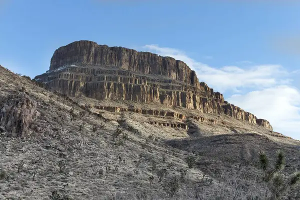 看那令人敬畏的大峡谷翻滚的山景之美 这种迷人的风景 由数百万年的自然力塑造 展现了一幅壮观的地质奇观全景 — 图库照片