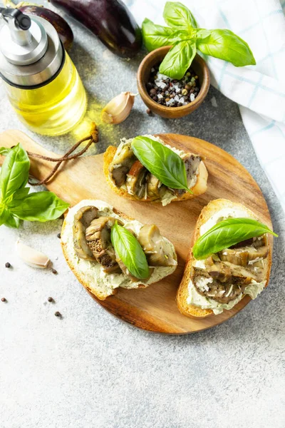 Patlıcan Izgarası Krem Peynirli Sandviç Seti Sağlıklı Yemekler Vejetaryen Aperatifleri — Stok fotoğraf