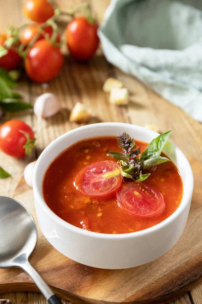 Grønnsakssuppe Tomater Frisk Diett Med Lite Karbohydrater Bolle Tomatsuppe Med – stockfoto