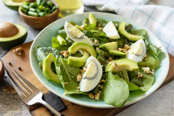 Comida Saudável Alimentação Saudável Verão Abacate Verde Orgânico Salada Espinafre — Fotografia de Stock