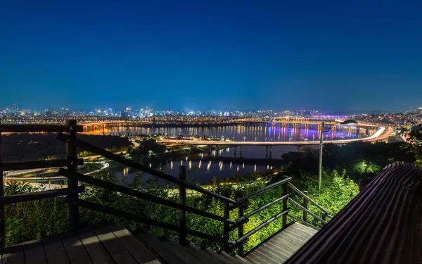Güney Kore Deki Seul Şehrinin Modern Mimarisi Ulaşım Işığı Ile — Stok fotoğraf