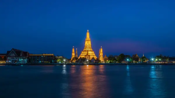 Wat Arun Stupa Czyli Świątynia Świtu Znaczący Punkt Orientacyjny Bangkoku Obraz Stockowy