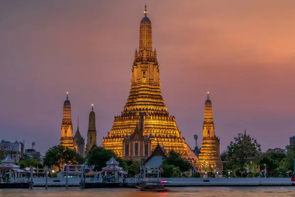 Wat Arun Stupa Czyli Świątynia Świtu Znaczący Punkt Orientacyjny Bangkoku Obrazek Stockowy