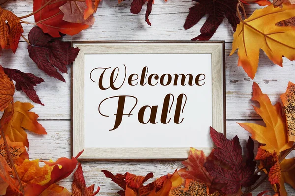 Welcome Fall Text Message Top View Maple Leaf Decoration Wooden — Stock Photo, Image