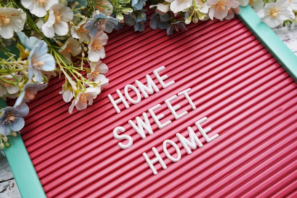 Casa Doce Home Texto Placa Letra Com Decoração Flores — Fotografia de Stock