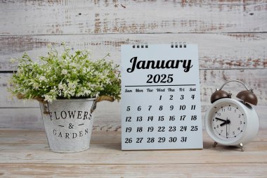 Planlama ve yönetim için yıllık yıllık Ocak 2025 masa takvimi