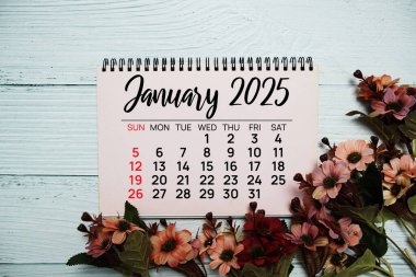 Planlama ve yönetim için yıllık yıllık Ocak 2025 masa takvimi