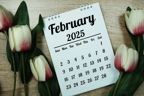 Planlama ve yönetim için yıllık yıllık Şubat 2025 masa takvimi