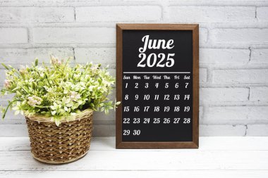Planlama ve yönetim için yıllık Haziran 2025 masa takvimi