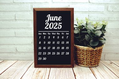 Planlama ve yönetim için yıllık Haziran 2025 masa takvimi