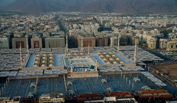 MASJID AL NABAWI, MADINAH, SAUDI ARABIA 'NIN AERİALİ 