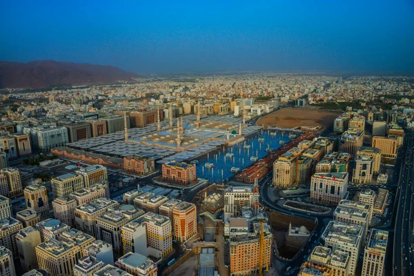 MASJID AL NABAWI, MADINAH, SAUDI ARABIA 'NIN AERİALİ 