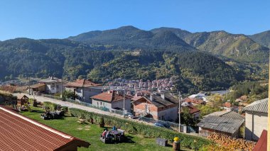 Eski şehrin panoramik manzarası İsrail 'in kuzey bölgesindeki eski kasabanın.