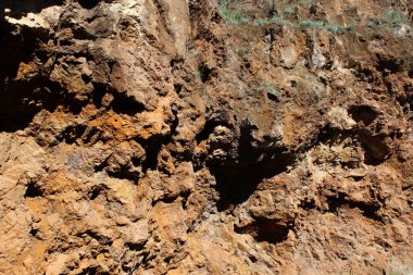 Kaya dokusunun NIce resmi