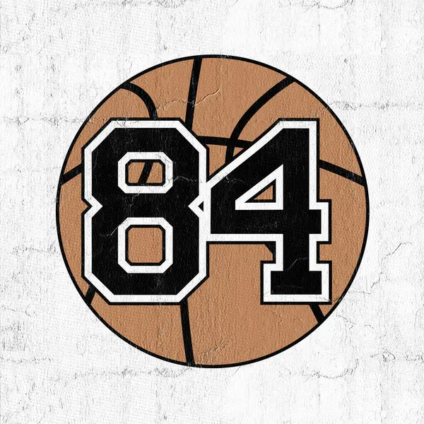 84 numaralı basketbol topunun güzel bir görüntüsü.