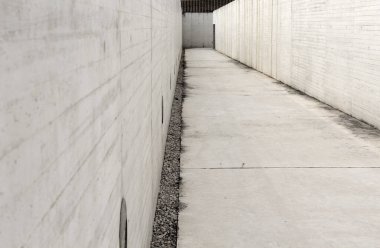 Uzun ve gizemli koridorun asıl görüntüsü