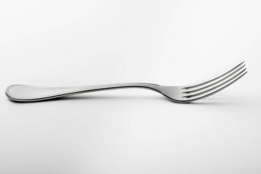 Boş çelik beyaz arka plan üzerinde izole çatal