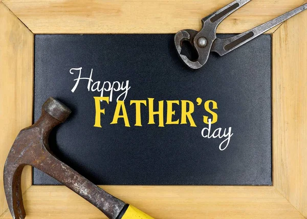 Kladivo Kleště Tabuli Text Happy Father Day — Stock fotografie