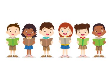 Mutlu çocuklar ve kitaplar. Çocuklar okula dönüş konseptini okuyor. 