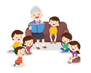 Aile çocuklara masal okuyor, kitap okuyor ve masal anlatıyor. Çocuklar dinleyin, babaanneniz ve dedeniz kanepede kitap okuyor.