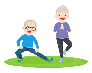 Yaşlı çift yoga yapıyor. Egzersiz yapan aktif büyükanne ve büyükbaba. Spor. Sabah egzersizleri. Aile spordan ve sağlıklı bir yaşam tarzından hoşlanır..