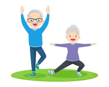 Yaşlı çift yoga yapıyor. Egzersiz yapan aktif büyükanne ve büyükbaba. Spor. Sabah egzersizleri. Aile spordan ve sağlıklı bir yaşam tarzından hoşlanır..