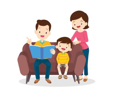 Aile birlikte kitap okuyor. Büyükbaba, anne ve çocukları.