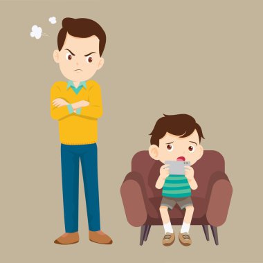 Aile, bağımlı telefona kızıyor.