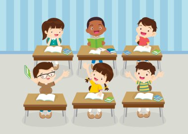 sınıftaki öğrenciler ve öğretmenler eğitim kavramını öğreniyorlar