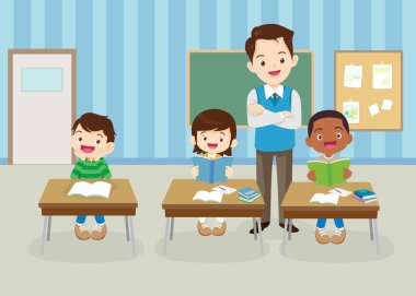 sınıftaki öğrenciler ve öğretmenler eğitim kavramını öğreniyorlar