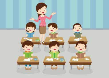 sınıftaki öğrenciler ve öğretmenler eğitim kavramını öğreniyorlar