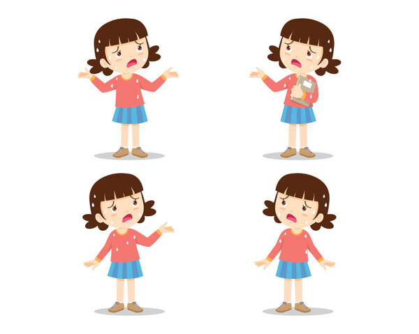 девочка жаждет от жары летнего солнца.