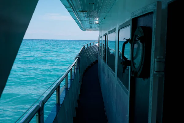 Пірс Корабель Човні Воді — стокове фото