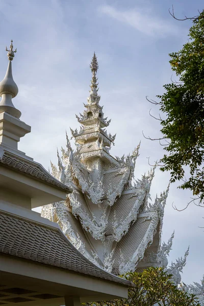 Biała Świątynia Aka Wat Rong Khun Chiang Mai Tajlandia Jest — Zdjęcie stockowe