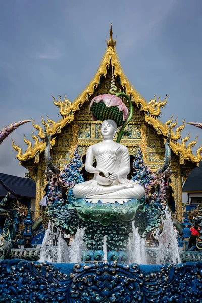 Wat Rong Suea Ten Más Conocido Como Templo Azul Encuentra — Foto de Stock