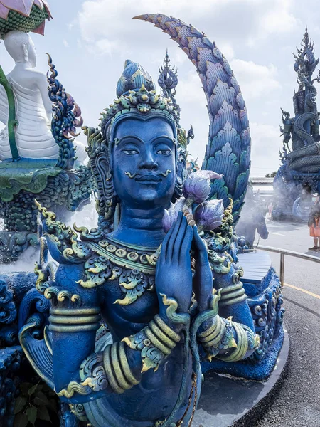 Wat Rong Suea Ten Lepiej Znany Jako Błękitna Świątynia Znajduje — Zdjęcie stockowe