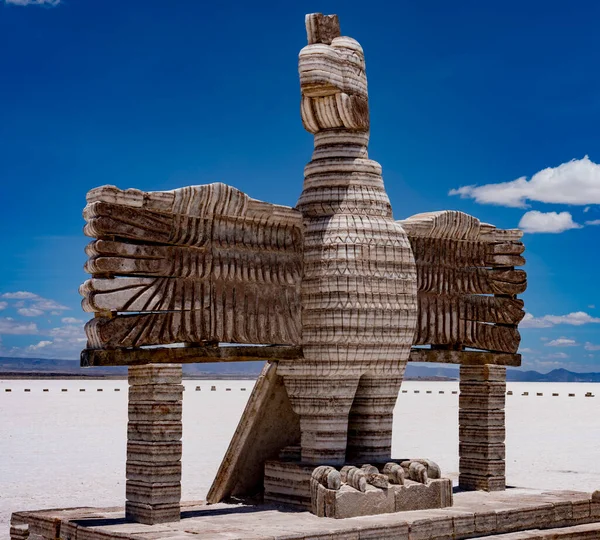 Uyuni Bolivia 01182023 Whimsical Stature Made Salt Carbed Out Bolivian — Stock Photo, Image