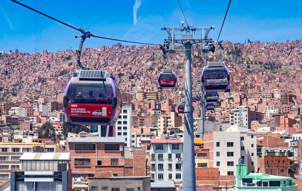 Oaz Bolívie 01162023 Paz Projíždějí Více Než Tucet Tramvají Které — Stock fotografie