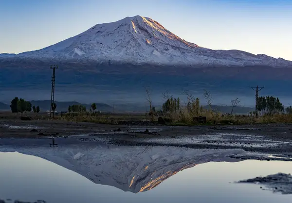 Berget Ararat Turkiet Där Noa Tros Landat Sin Ark Stockfoto