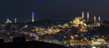 Gece İstambul 'daki Ayasofya Camii.