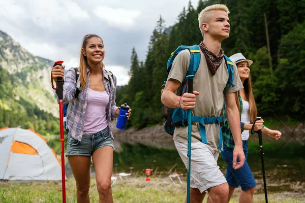 Hard Difficult Tiring Exhausting Expedition Friends Hiking Outdoor Activity Concept — Stock Photo, Image