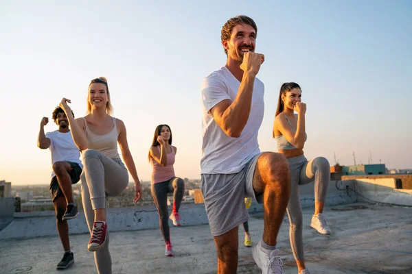 Group Fit Healthy Friends People Exercising Together Outdoor City — Stok fotoğraf