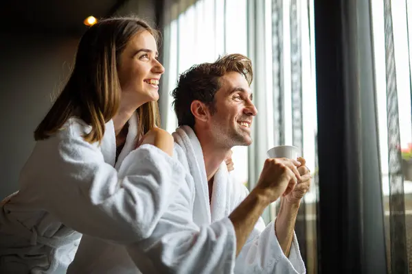 Relaxen Kaffee Trinken Und Mit Einem Paar Wellnessbereich Für Luxus — Stockfoto