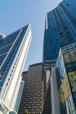 Batumi, Gürcistan - 30 Ağustos 2022: Batumi şehrinde modern evler. Seyahat